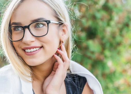 Kolory oprawek pasujące do skóry